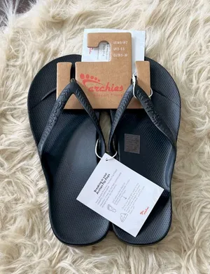 NWT Archies Classic Black Arch Support Flip Flops Sandals US Men 6 / WMN 7 thumbnail 1
