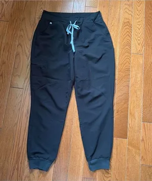 Black FIGS Scrub Pants thumbnail 1