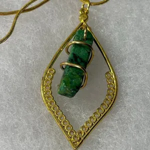 Boutique 19K Gold Electroplated chain and died Howlite pendant. thumbnail 2
