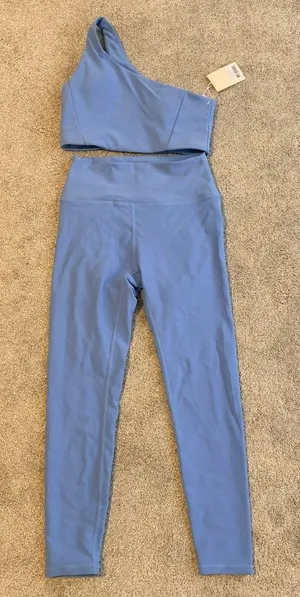 Sleek High-Waist Active Leggings in Dusty Blue thumbnail 1