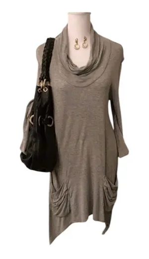 Cha Cha Vente size M long sleeve grey shark bite hem tunic with pockets EUC thumbnail 1