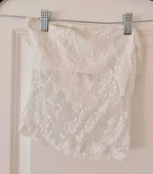Amazon White Lace Top thumbnail 1