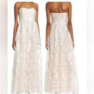 Lulus Beige with White Lace Overlay Strapless Dress Size Medium NWT thumbnail 2