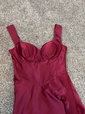 B Darlin Formal dress thumbnail 4