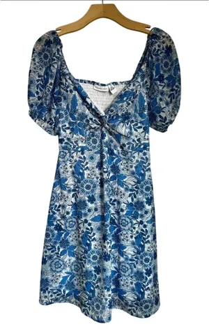 Blue and white floral dress thumbnail 1