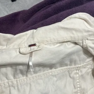 Free People White Distressed Cropped Jacket thumbnail 8