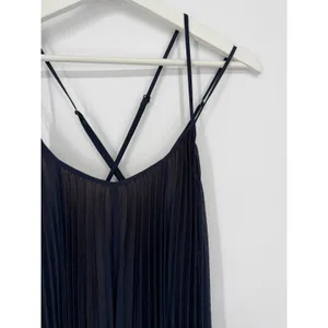 BCBGMAXAZRIA Isadona Navy Pleated Maxi Dress XXS Crisscross Strappy Backward thumbnail 6