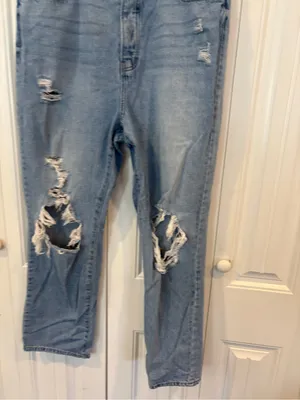 Willow & root distressed the vintage mom Jean size 34 thumbnail 3