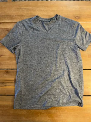 Perry Ellis Athletic T-shirt thumbnail 1