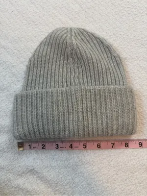 Aritzia Chime Wool Cashmere Beanie Hat Grey thumbnail 5