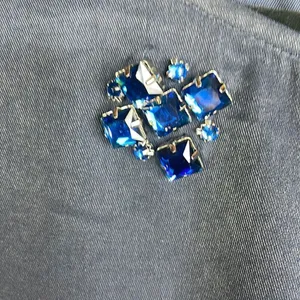 Forever 21 Embellished Top size Medium Dark Blue/Navy thumbnail 3