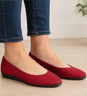 Salvatore Ferragamo Women’s Size 5.5 Vintage Boutique Red Ribbed Flats Italy thumbnail 1