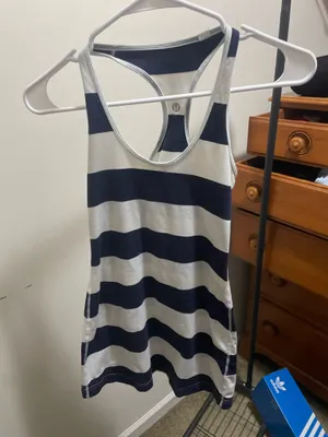 Lululemon Tank Top thumbnail 2
