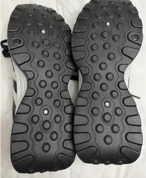 Stay Real Sneaker Black Size (40) which is a 8.5 thumbnail 3
