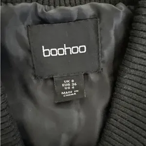 Boohoo -Faux Leather Pocket Detail Bomber Jacket Size 4 in Black thumbnail 2