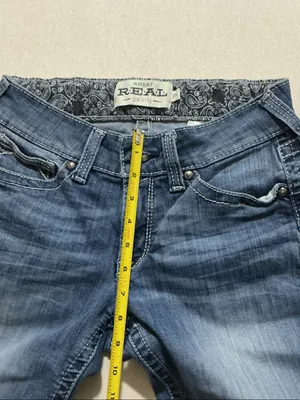 Ariat Classic Medium Blue Straight-Leg Jeans thumbnail 4