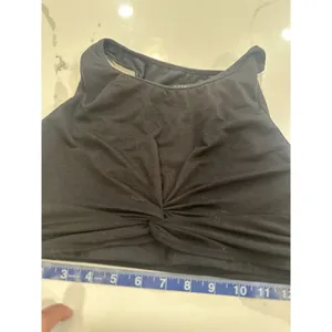 Athleta Women Black Twist Front Crop Top Athletic Top Size Medium T0999 thumbnail 3