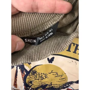 Brown pullover hoodie size small Tan thumbnail 6