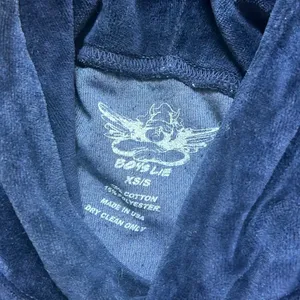 Boys Lie BLUE VELOUR CROPPED HOODIE thumbnail 3