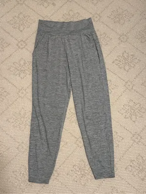 VUORI Light Heather Gray Joggers Small thumbnail 3