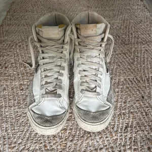 Nike Blazer Mid '77 white sneakers with black snake print swoosh, size US 9.5 thumbnail 3