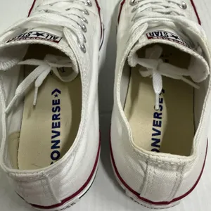 Converse Chuck Taylor All Star Shoes Mens 7 Womens 9 White Canvas Sneakers M7652 thumbnail 4