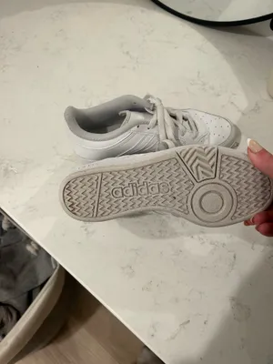 Adidas Shoes Women’s thumbnail 2