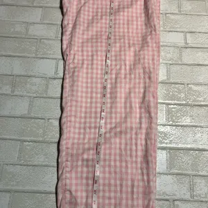 Victoria's Secret Pink Checkered Woman’s Pajama Bottoms thumbnail 4