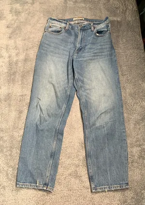 Abercrombie & fitch mom high rise Blue Denim Jeans 26/2S thumbnail 1