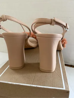 Dolce Vita Womens Lesha Blush Pink Leather Ruffle Sandals Heels Sz 10 NEW thumbnail 4