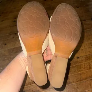 Korkease strappy ankle block heeled size 9 sandals thumbnail 2