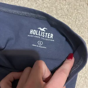 Hollister Navy Halter Top thumbnail 3