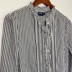 Gap| Lightweight striped Button Down sz Small thumbnail 2