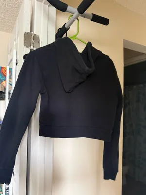 Brandy Melville Cropped Hoodie thumbnail 2