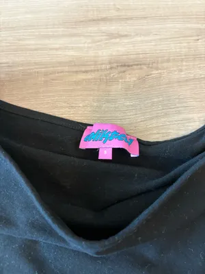 Edikted Top thumbnail 3