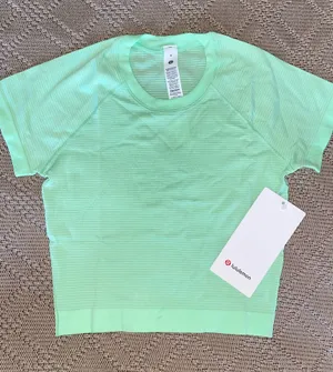 Lululemon Swiftly Tech Short Sleeve thumbnail 1
