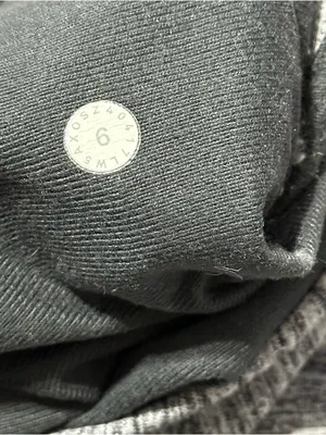 Lululemon Women’s Size 6 Space Dye Camo Seal Grey Deep Coal Ready To Rulu Pants thumbnail 7