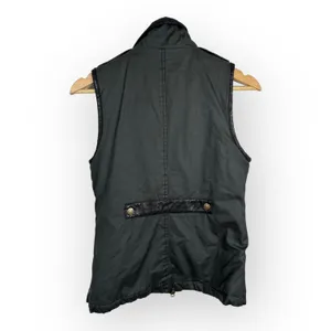 Horseware Ireland Womens size XS Waxed Canvas Leather Trim Quilted Barn Vest thumbnail 2