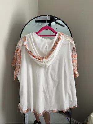 POL White Boho Embroidered Peasant Top with Peach Accents thumbnail 5