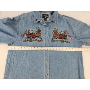 Vintage Embroidered Holiday SOFT Denim Shirt Reindeer Sleigh Bear Teacher Large thumbnail 7