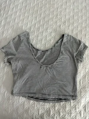 Brandy Melville Crop Top thumbnail 2
