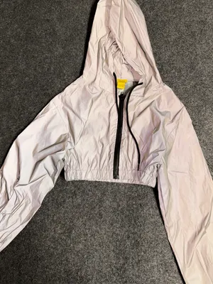 Daisy Gray Reflective Cropped Jacket thumbnail 2