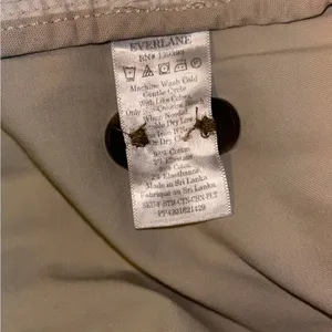 EVERLANE straight pleated hi-rise chino. Size 10. Sandstone EUC thumbnail 7