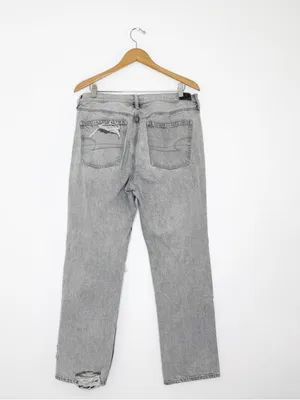 American Eagle 90s Straight Jeans Gray Distressed High Rise Size 14 thumbnail 2