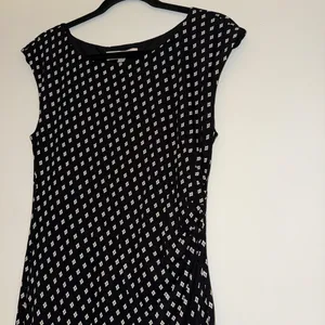 LOFT women’s beautiful dress Sz M ✨ thumbnail 3