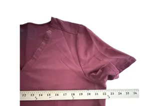 FIGS Technical Collection Casma V Neck Scrub Top Stretch XL Burgundy FW1100 Q1-5 thumbnail 5