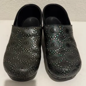Dansko Professional Medallion Metallic Sunburst Clog Black Multi EU 40 / US 10 thumbnail 2