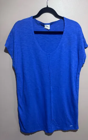 Speedo Relaxed long Scoop Neck Women's Cover up Shirt Royal Blue Medium thumbnail 1
