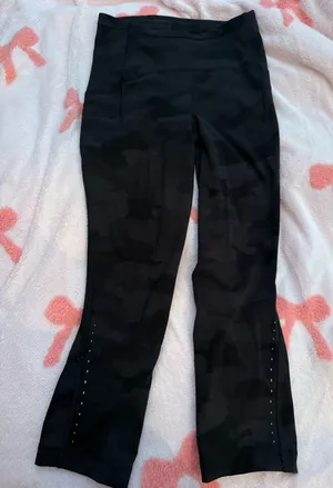 Camo Lululemon Leggings thumbnail 1