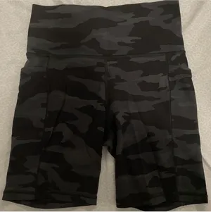 Athleta Camo Biker Shorts 7” thumbnail 1